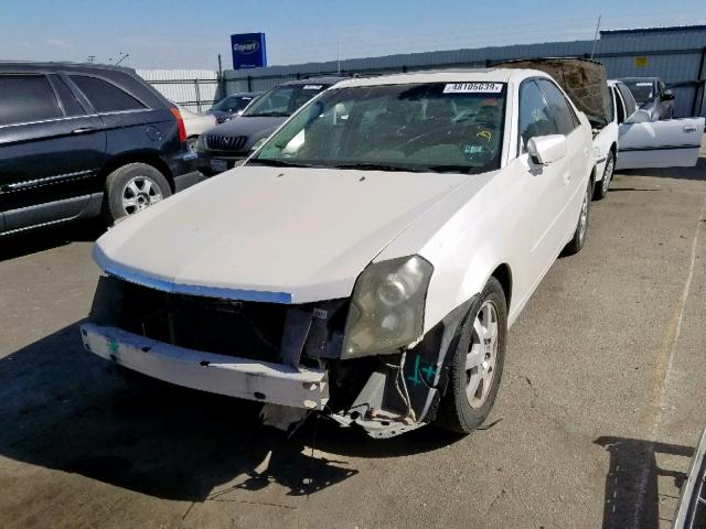 1G6DP567350153982 - 2005 CADILLAC CTS HI FEA WHITE photo 2