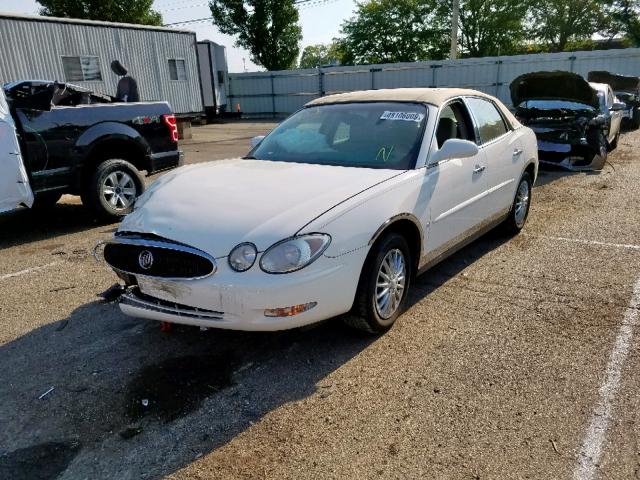 2G4WC582771154607 - 2007 BUICK LACROSSE C WHITE photo 2