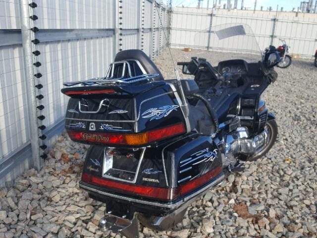 1HFSC220XRA601616 - 1994 HONDA GL1500 A BLACK photo 4