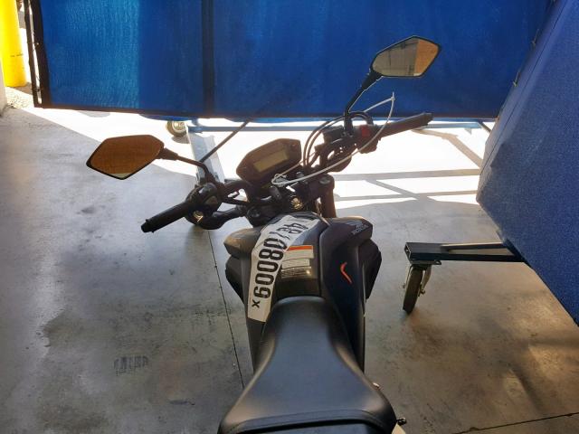 MLHJC7558J5000693 - 2018 HONDA GROM 125 CHARCOAL photo 5