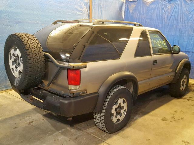 1GNCT18WXWK230586 - 1998 CHEVROLET BLAZER BEIGE photo 4