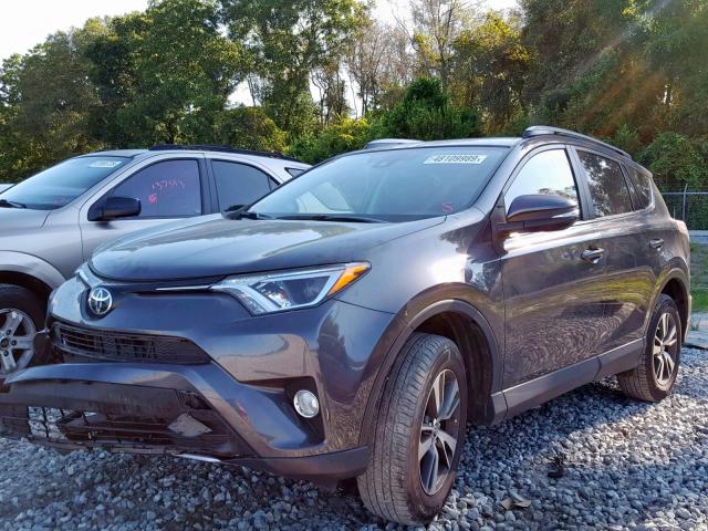 JTMWFREV8JJ191373 - 2018 TOYOTA RAV4 ADVEN GRAY photo 2