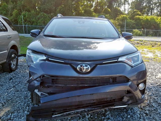 JTMWFREV8JJ191373 - 2018 TOYOTA RAV4 ADVEN GRAY photo 9