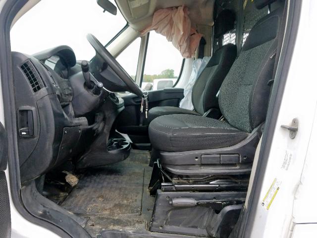 3C6TRVBG4EE109786 - 2014 RAM PROMASTER 白色 照片 5