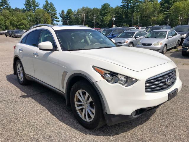 JNRAS18W09M150144 - 2009 INFINITI FX35 WHITE photo 1