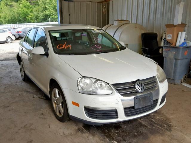 3VWRZ71K38M096315 - 2008 VOLKSWAGEN JETTA SE WHITE photo 1