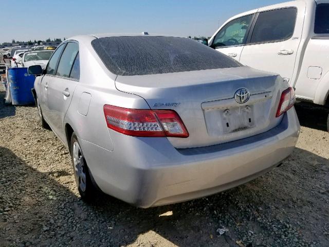 4T1BF3EK7AU083323 - 2010 TOYOTA CAMRY BASE SILVER photo 3