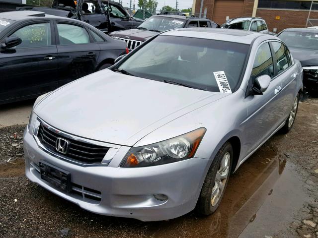 1HGCP36838A040099 - 2008 HONDA ACCORD EXL SILVER photo 2