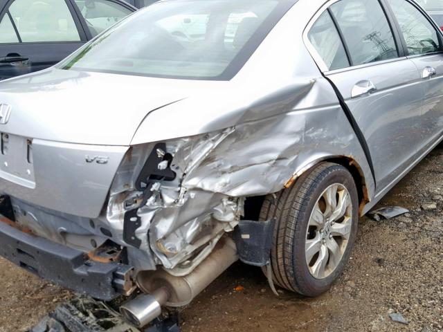 1HGCP36838A040099 - 2008 HONDA ACCORD EXL SILVER photo 9