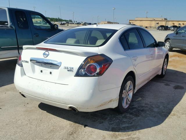 1N4BL2AP7AC168523 - 2010 NISSAN ALTIMA SR WHITE photo 4