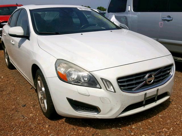 YV1612FS3D1213756 - 2013 VOLVO S60 T5 WHITE photo 1