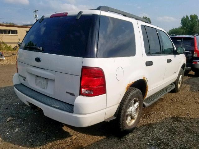 1FMZU73E55UA68107 - 2005 FORD EXPLORER X WHITE photo 4