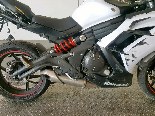 JKAEXEE10DDA09230 - 2013 KAWASAKI EX650 E WHITE photo 7