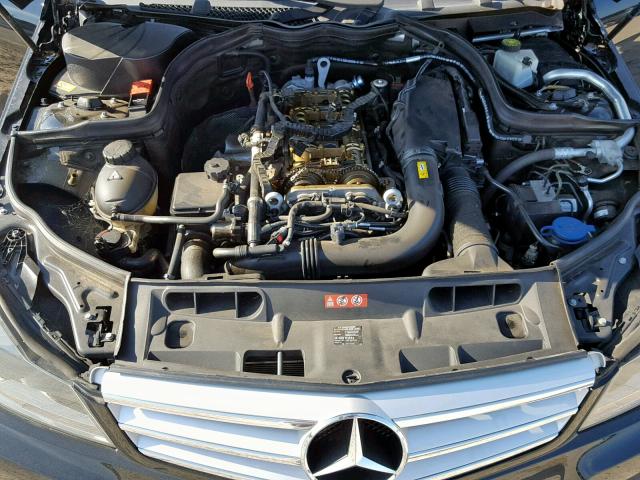 WDDGF4HB0DA825066 - 2013 MERCEDES-BENZ C 250 BLACK photo 7