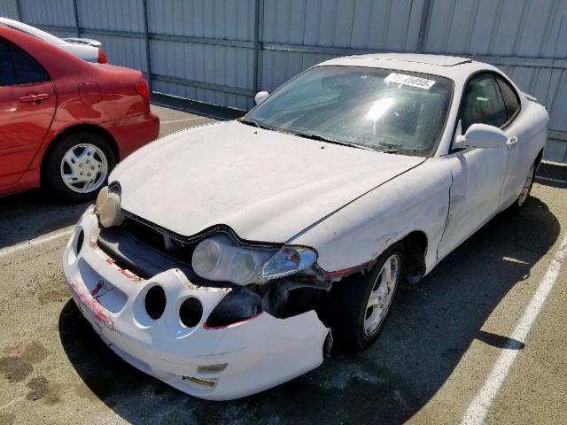 KMHJG35F21U222463 - 2001 HYUNDAI TIBURON WHITE photo 2