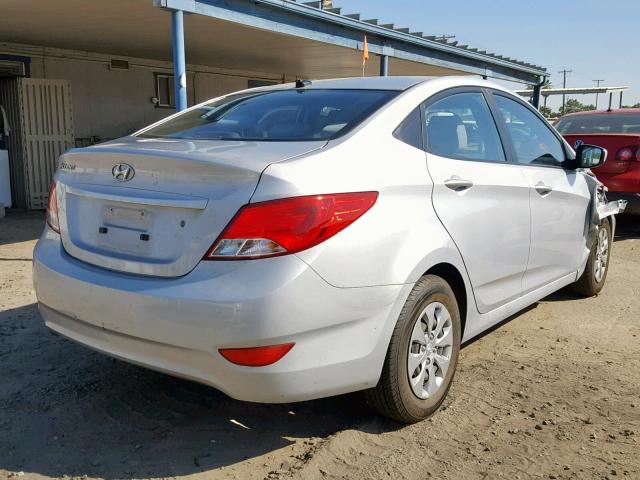 KMHCT4AEXGU105178 - 2016 HYUNDAI ACCENT SE SILVER photo 4