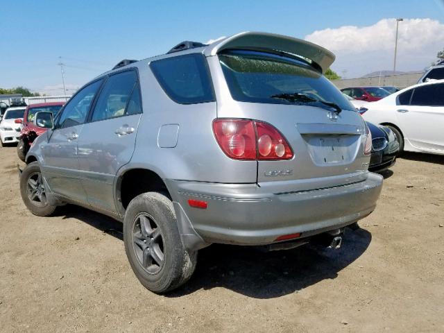 JT6GF10UXY0077824 - 2000 LEXUS RX 300 SILVER photo 3