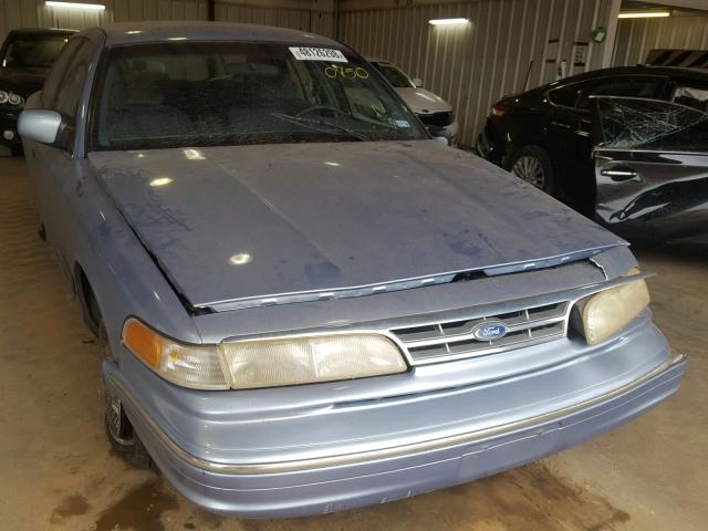 2FALP73W7VX230750 - 1997 FORD CROWN VICT BLUE photo 1