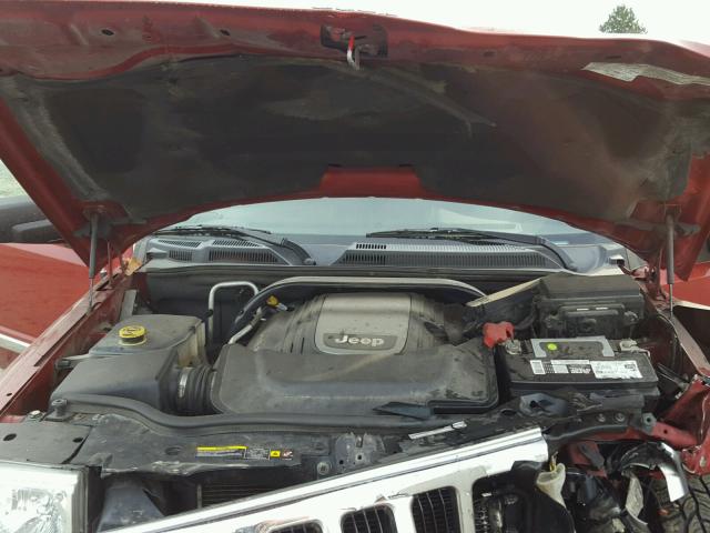 1J8HG582X6C124603 - 2006 JEEP COMMANDER RED photo 7