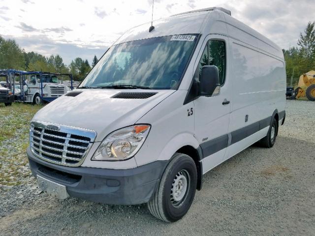 WDYPE845875167518 - 2007 FREIGHTLINER SPRINTER 2 WHITE photo 2