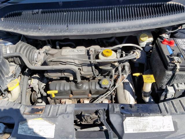 2C4GP54L52R657753 - 2002 CHRYSLER TOWN & COU BLUE photo 7