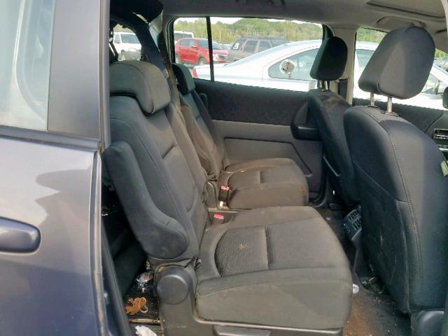 JM1CR29L690358065 - 2009 MAZDA 5 GRAY photo 6