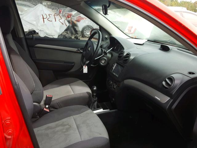 KL1TD66E79B333117 - 2009 CHEVROLET AVEO LS RED photo 5