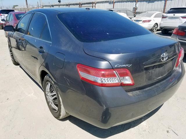 4T1BF3EK0BU213752 - 2011 TOYOTA CAMRY BASE CHARCOAL photo 3