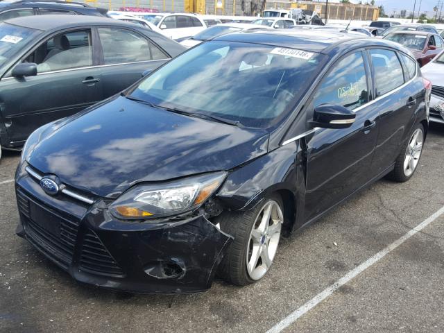 1FAHP3N29CL311591 - 2012 FORD FOCUS TITA BLACK photo 2