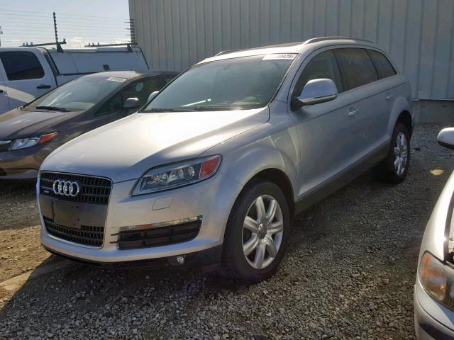 WA1BY74L07D066673 - 2007 AUDI Q7 3.6 QUA SILVER photo 2