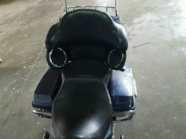 1HD1FC4128Y612056 - 2008 HARLEY-DAVIDSON FLHTCUI BLUE photo 6