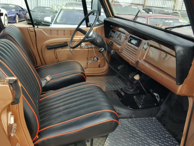 8705F1773893 - 1971 JEEP COMMANDO BROWN photo 5