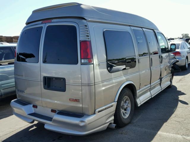 1GDFG15R521203543 - 2002 GMC SAVANA RV TWO TONE photo 4