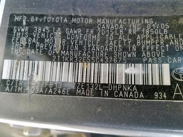 2T1KR32E55C437675 - 2006 TOYOTA MATRIX SILVER photo 10