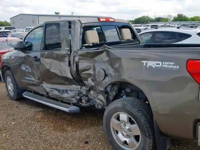 5TFUW5F10BX176151 - 2011 TOYOTA TUNDRA DOU BROWN photo 9