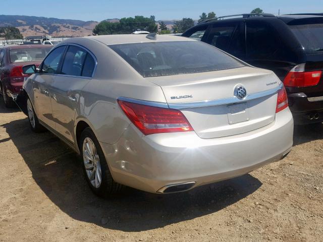 1G4GA5G30GF244937 - 2016 BUICK LACROSSE SILVER photo 3