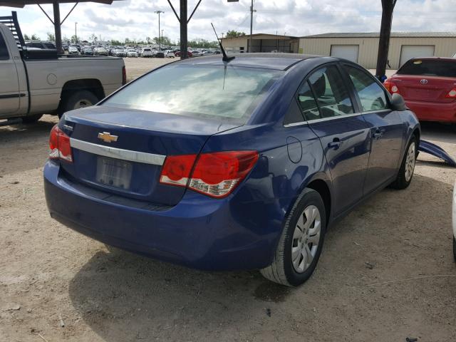 1G1PD5SH1C7166650 - 2012 CHEVROLET CRUZE LS BLUE photo 4