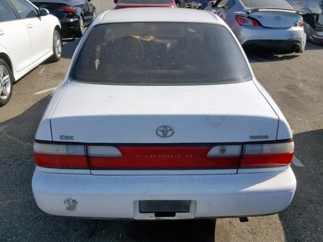 1NXBB02E9TZ472895 - 1996 TOYOTA COROLLA DX WHITE photo 9