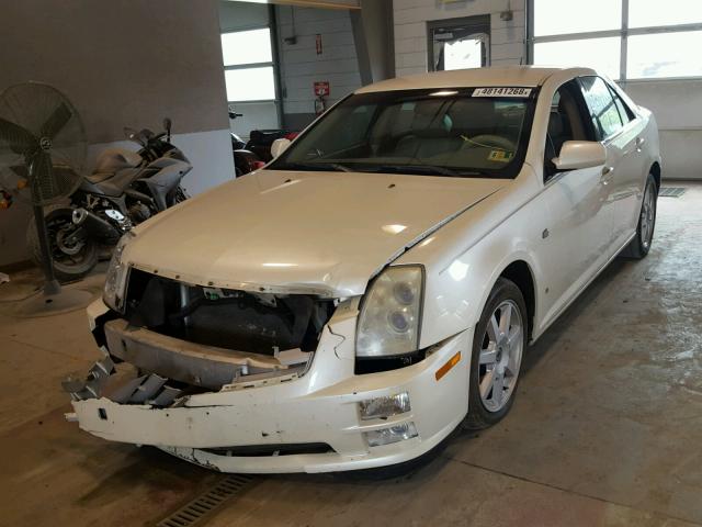 1G6DW677760111159 - 2006 CADILLAC STS WHITE photo 2