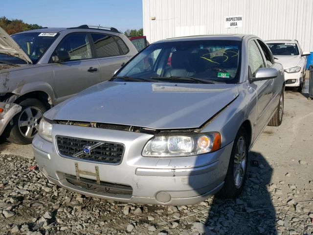 YV1RH592662514573 - 2006 VOLVO S60 2.5T SILVER photo 2