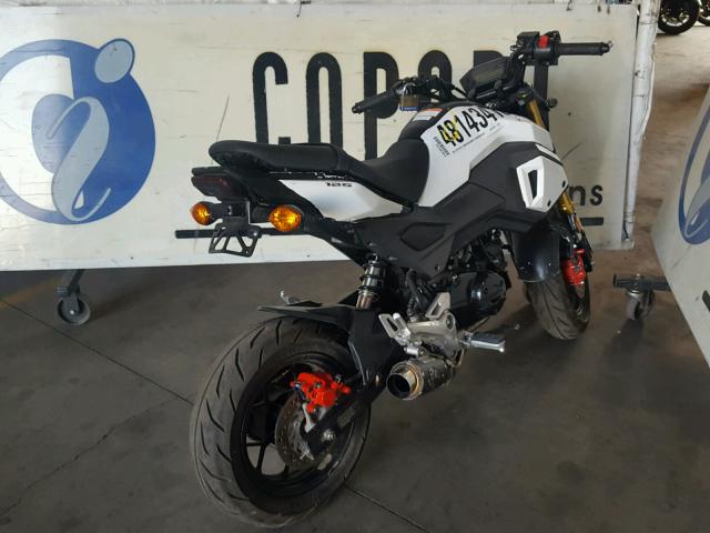 MLHJC7516J5005856 - 2018 HONDA GROM 125 WHITE photo 4