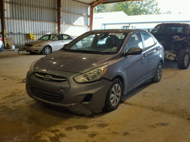 KMHCT4AE6GU942879 - 2016 HYUNDAI ACCENT SE GRAY photo 2