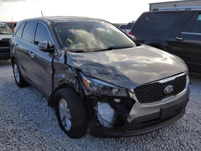 5XYPG4A39GG156388 - 2016 KIA SORENTO LX GRAY photo 1