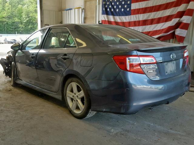 4T1BF1FK5CU568596 - 2012 TOYOTA CAMRY BASE GRAY photo 3