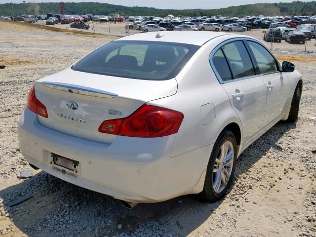 JN1CV6AR2BM353644 - 2011 INFINITI G37 WHITE photo 4