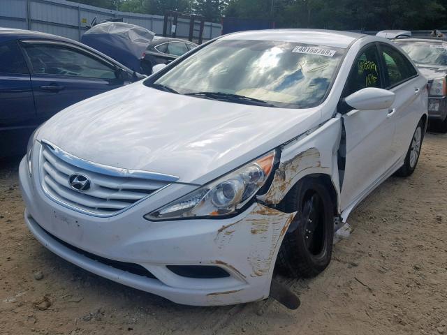 5NPEB4AC7BH298374 - 2011 HYUNDAI SONATA GLS WHITE photo 2