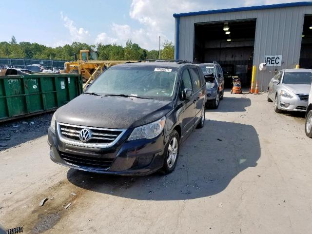 2V8HW34179R549773 - 2009 VOLKSWAGEN ROUTAN SE BLACK photo 2