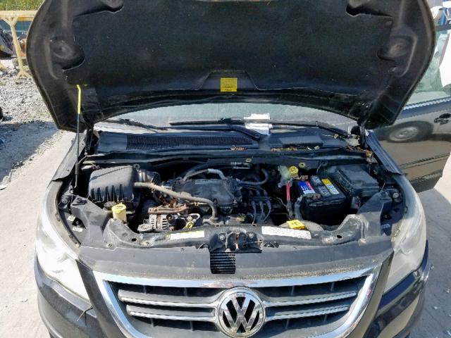 2V8HW34179R549773 - 2009 VOLKSWAGEN ROUTAN SE BLACK photo 7