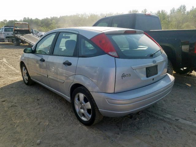 3FAFP37333R107089 - 2003 FORD FOCUS ZX5 GRAY photo 3