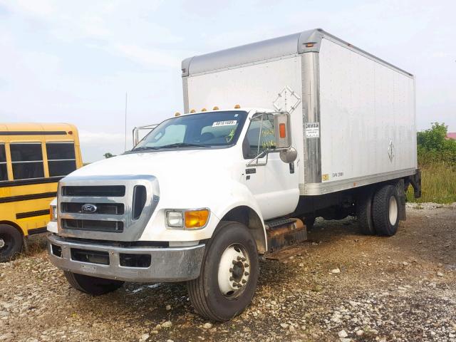 3FRNF6HP6FV739367 - 2015 FORD F650 SUPER WHITE photo 2